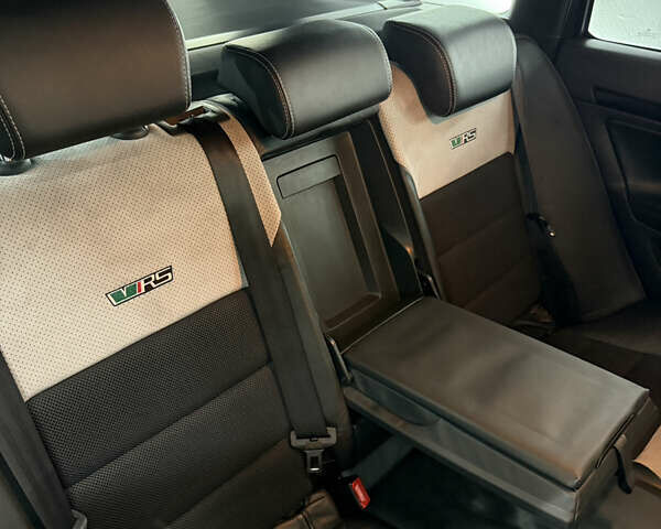 Сірий Шкода Октавія, об'ємом двигуна 2 л та пробігом 270 тис. км за 12000 $, фото 81 на Automoto.ua