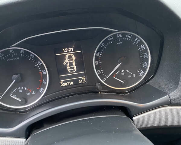 Серый Шкода Октавия, объемом двигателя 1.6 л и пробегом 230 тыс. км за 8400 $, фото 12 на Automoto.ua