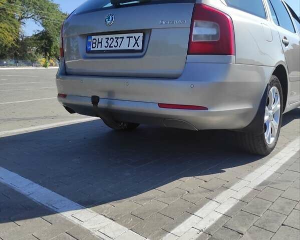 Сірий Шкода Октавія, об'ємом двигуна 1.6 л та пробігом 268 тис. км за 8700 $, фото 13 на Automoto.ua