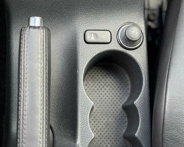 Серый Шкода Октавия, объемом двигателя 1.97 л и пробегом 270 тыс. км за 11100 $, фото 35 на Automoto.ua