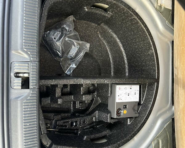 Серый Шкода Октавия, объемом двигателя 1.98 л и пробегом 210 тыс. км за 10250 $, фото 26 на Automoto.ua