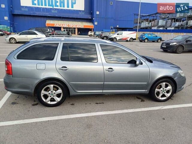 Серый Шкода Октавия, объемом двигателя 1.6 л и пробегом 349 тыс. км за 9000 $, фото 3 на Automoto.ua