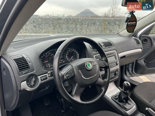 Сірий Шкода Октавія, об'ємом двигуна 1.6 л та пробігом 273 тис. км за 7750 $, фото 17 на Automoto.ua