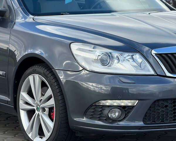 Серый Шкода Октавия, объемом двигателя 2 л и пробегом 270 тыс. км за 11000 $, фото 24 на Automoto.ua