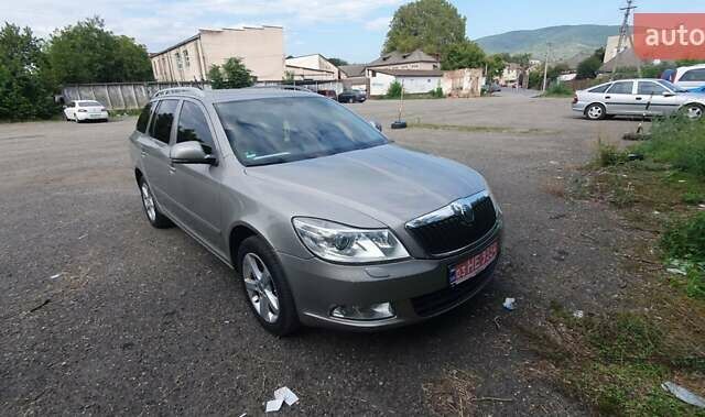 Серый Шкода Октавия, объемом двигателя 1.2 л и пробегом 189 тыс. км за 7150 $, фото 7 на Automoto.ua