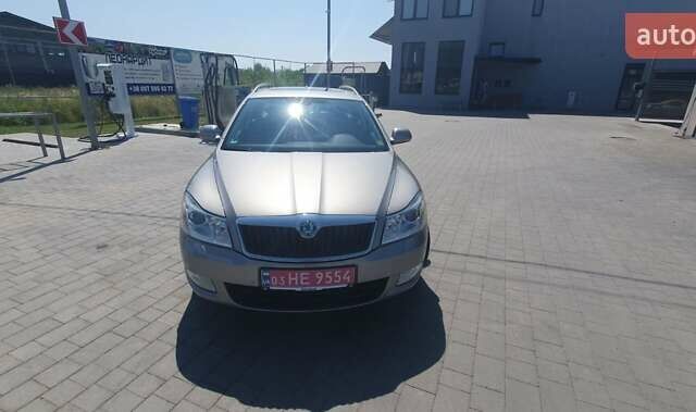 Серый Шкода Октавия, объемом двигателя 1.2 л и пробегом 189 тыс. км за 7150 $, фото 26 на Automoto.ua