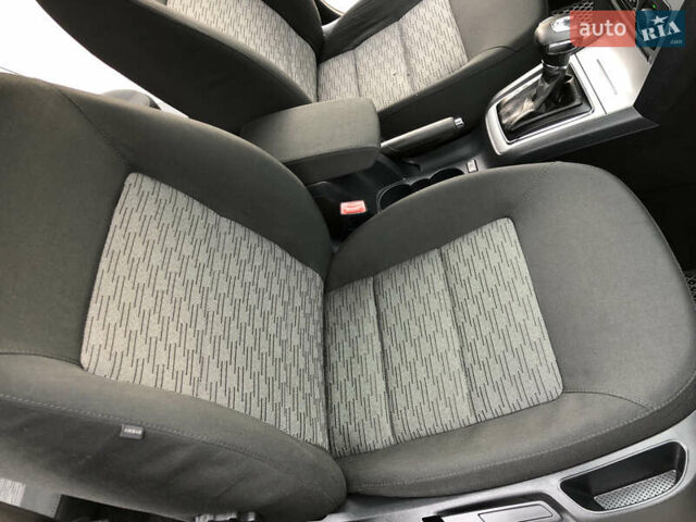 Сірий Шкода Октавія, об'ємом двигуна 2.01 л та пробігом 260 тис. км за 10300 $, фото 26 на Automoto.ua