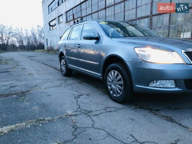Сірий Шкода Октавія, об'ємом двигуна 1.6 л та пробігом 315 тис. км за 8000 $, фото 19 на Automoto.ua