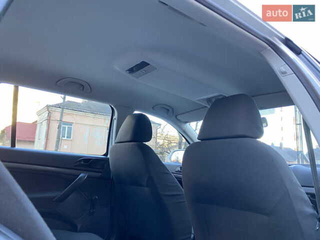 Серый Шкода Октавия, объемом двигателя 1.6 л и пробегом 225 тыс. км за 7999 $, фото 61 на Automoto.ua