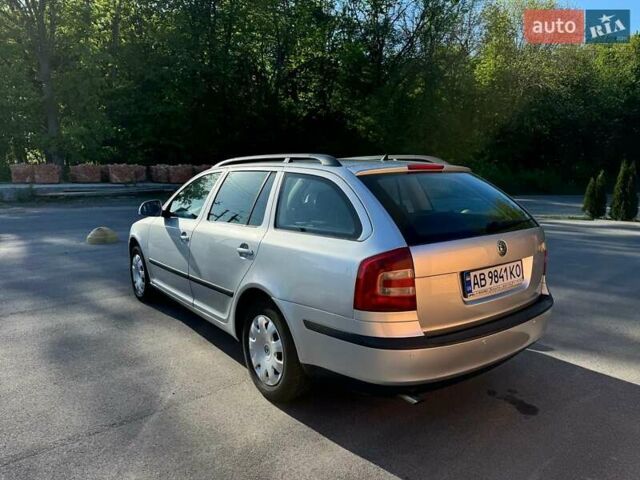 Сірий Шкода Октавія, об'ємом двигуна 1.6 л та пробігом 241 тис. км за 8242 $, фото 2 на Automoto.ua