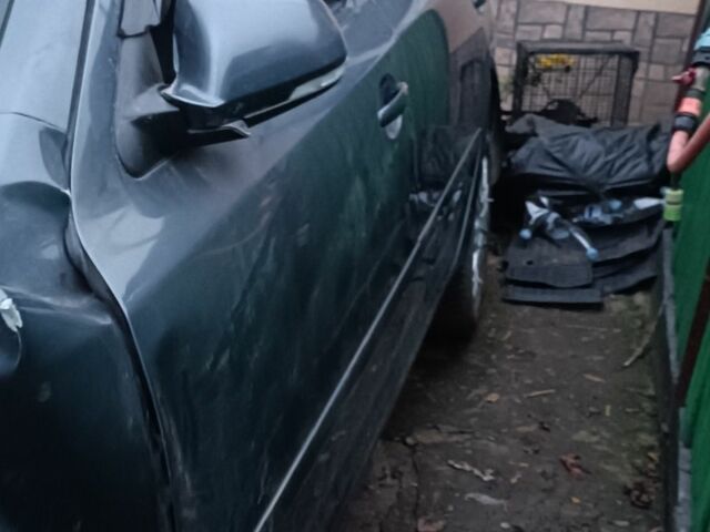 Серый Шкода Октавия, объемом двигателя 1.6 л и пробегом 226 тыс. км за 3300 $, фото 3 на Automoto.ua