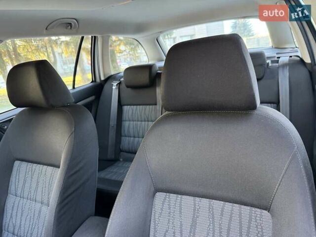 Сірий Шкода Октавія, об'ємом двигуна 1.6 л та пробігом 299 тис. км за 6450 $, фото 49 на Automoto.ua