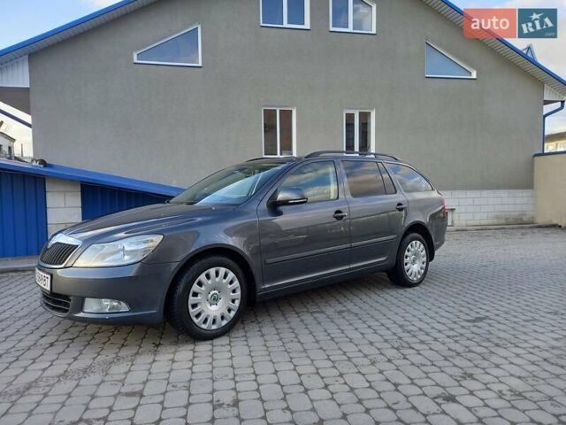 Серый Шкода Октавия, объемом двигателя 2 л и пробегом 319 тыс. км за 9000 $, фото 14 на Automoto.ua