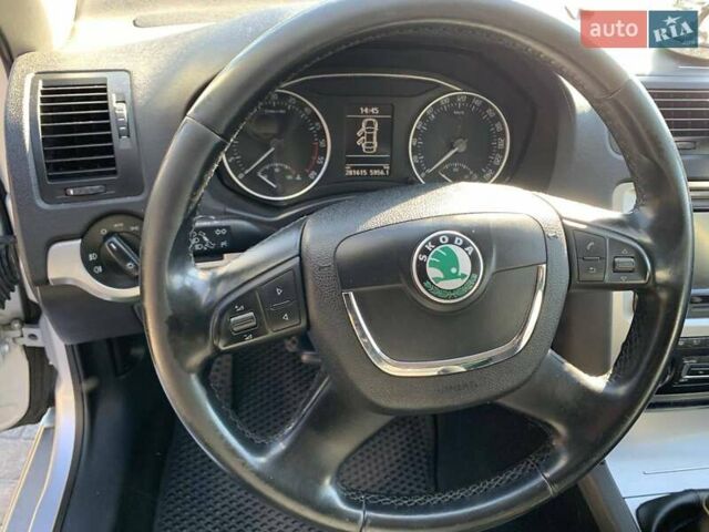 Серый Шкода Октавия, объемом двигателя 1.6 л и пробегом 280 тыс. км за 8200 $, фото 5 на Automoto.ua