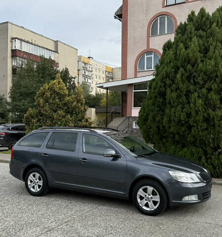 Серый Шкода Октавия, объемом двигателя 1.2 л и пробегом 240 тыс. км за 6200 $, фото 6 на Automoto.ua