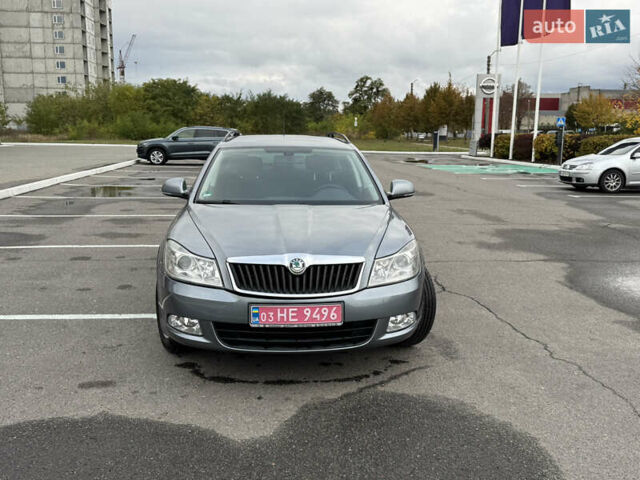 Шкода Октавія 2012 у Полтаві на Automoto.ua Сірий Шкода Октавія, об'ємом двигуна 1.6 л та пробігом 213 тис. км за 8750 $, фото 1 на Automoto.ua
