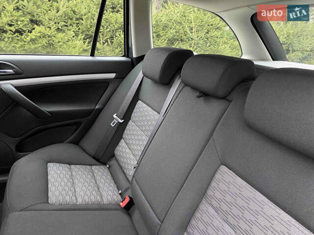 Сірий Шкода Октавія, об'ємом двигуна 1.4 л та пробігом 167 тис. км за 7500 $, фото 12 на Automoto.ua