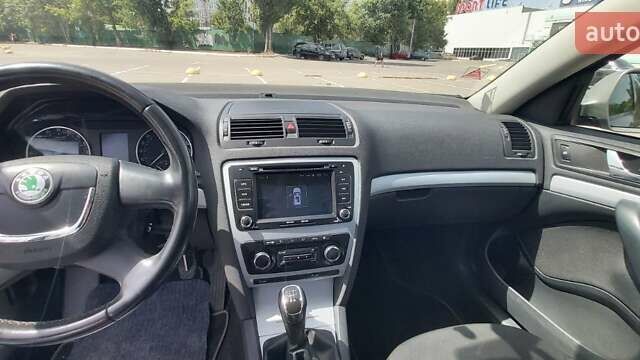 Серый Шкода Октавия, объемом двигателя 1.6 л и пробегом 270 тыс. км за 9100 $, фото 21 на Automoto.ua