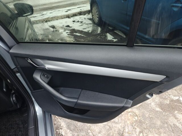 Сірий Шкода Октавія, об'ємом двигуна 2 л та пробігом 349 тис. км за 11500 $, фото 14 на Automoto.ua