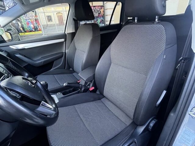 Сірий Шкода Октавія, об'ємом двигуна 1.6 л та пробігом 294 тис. км за 8400 $, фото 4 на Automoto.ua