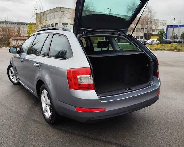 Серый Шкода Октавия, объемом двигателя 1.4 л и пробегом 280 тыс. км за 9000 $, фото 23 на Automoto.ua