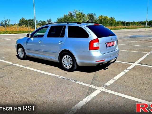 Серый Шкода Октавия, объемом двигателя 1.6 л и пробегом 216 тыс. км за 9500 $, фото 1 на Automoto.ua