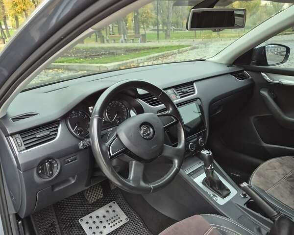 Шкода Октавія 2013 у Києві на Automoto.ua Сірий Шкода Октавія, об'ємом двигуна 1.8 л та пробігом 223 тис. км за 13800 $, фото 67 на Automoto.ua