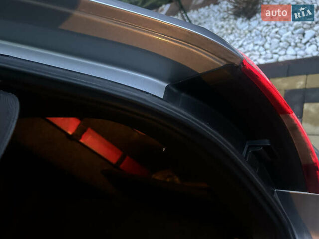 Сірий Шкода Октавія, об'ємом двигуна 1.6 л та пробігом 311 тис. км за 9500 $, фото 56 на Automoto.ua