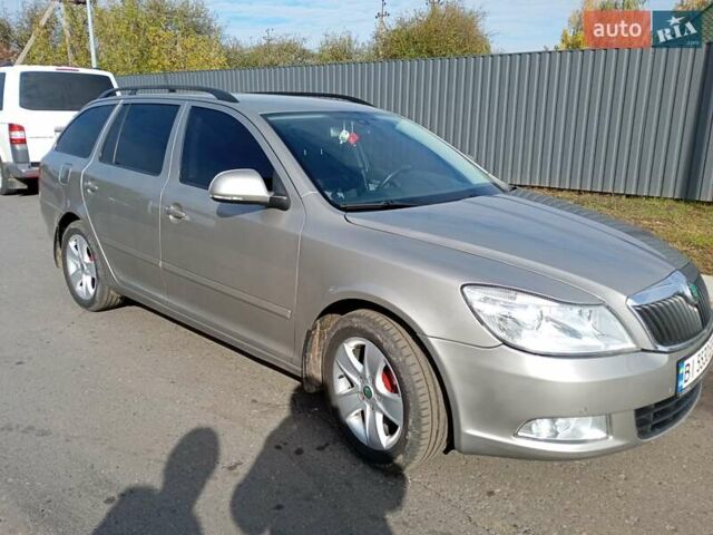 Сірий Шкода Октавія, об'ємом двигуна 1.6 л та пробігом 232 тис. км за 9600 $, фото 2 на Automoto.ua