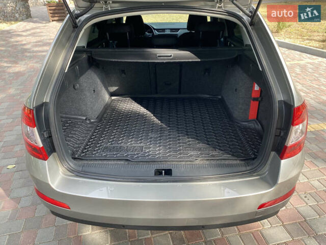 Серый Шкода Октавия, объемом двигателя 1.97 л и пробегом 236 тыс. км за 12100 $, фото 16 на Automoto.ua