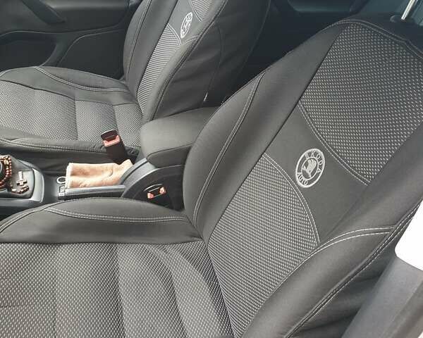 Сірий Шкода Октавія, об'ємом двигуна 2 л та пробігом 230 тис. км за 10900 $, фото 8 на Automoto.ua