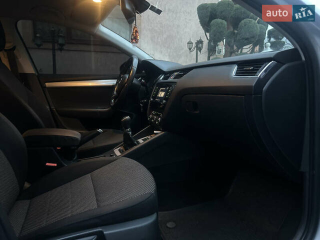 Сірий Шкода Октавія, об'ємом двигуна 1.6 л та пробігом 311 тис. км за 9500 $, фото 62 на Automoto.ua