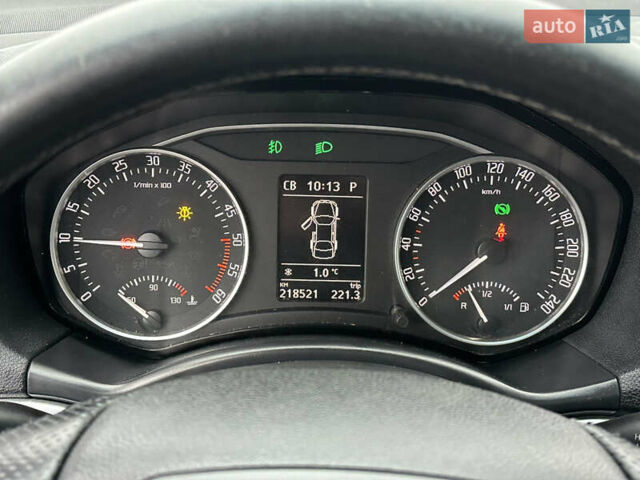 Сірий Шкода Октавія, об'ємом двигуна 2 л та пробігом 218 тис. км за 9999 $, фото 29 на Automoto.ua