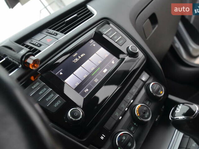 Сірий Шкода Октавія, об'ємом двигуна 2 л та пробігом 255 тис. км за 12250 $, фото 39 на Automoto.ua