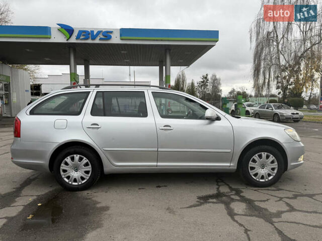 Серый Шкода Октавия, объемом двигателя 1.6 л и пробегом 217 тыс. км за 7650 $, фото 20 на Automoto.ua