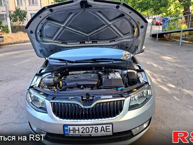 Серый Шкода Октавия, объемом двигателя 1.8 л и пробегом 285 тыс. км за 8900 $, фото 1 на Automoto.ua