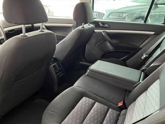 Серый Шкода Октавия, объемом двигателя 1.6 л и пробегом 310 тыс. км за 8700 $, фото 13 на Automoto.ua