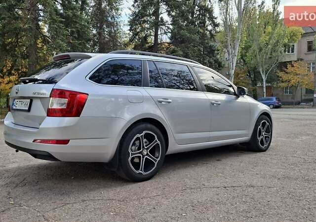 Серый Шкода Октавия, объемом двигателя 1.97 л и пробегом 264 тыс. км за 9850 $, фото 4 на Automoto.ua