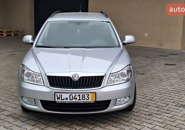 Сірий Шкода Октавія, об'ємом двигуна 2 л та пробігом 262 тис. км за 8950 $, фото 1 на Automoto.ua