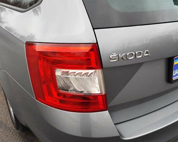 Серый Шкода Октавия, объемом двигателя 1.4 л и пробегом 280 тыс. км за 9000 $, фото 45 на Automoto.ua