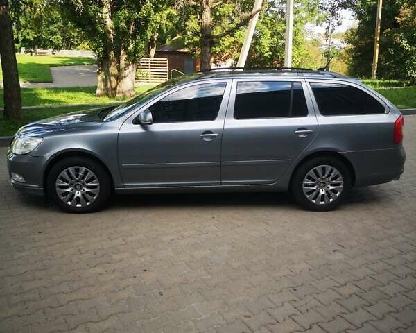 Серый Шкода Октавия, объемом двигателя 2 л и пробегом 304 тыс. км за 9500 $, фото 21 на Automoto.ua