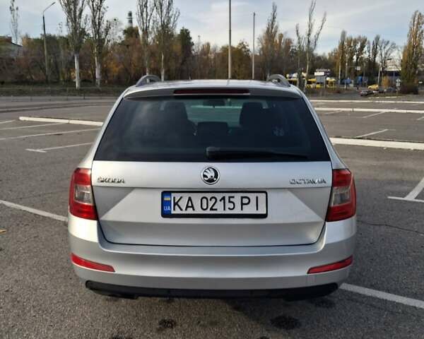 Сірий Шкода Октавія, об'ємом двигуна 1.6 л та пробігом 335 тис. км за 9200 $, фото 1 на Automoto.ua