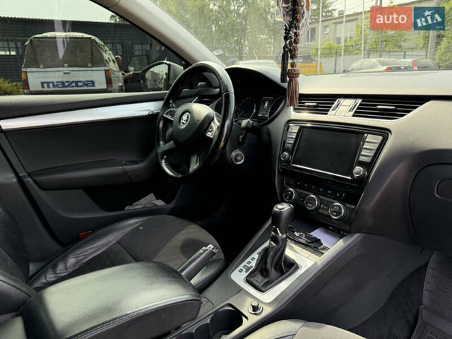 Шкода Октавія 2013 у Києві на Automoto.ua Сірий Шкода Октавія, об'ємом двигуна 1.6 л та пробігом 276 тис. км за 11499 $, фото 6 на Automoto.ua
