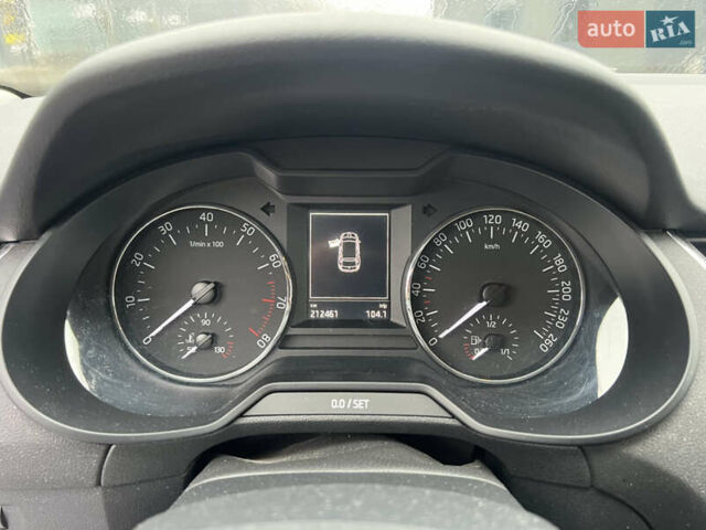 Серый Шкода Октавия, объемом двигателя 1.8 л и пробегом 212 тыс. км за 8900 $, фото 27 на Automoto.ua