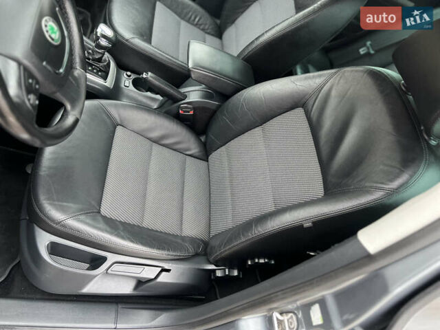 Серый Шкода Октавия, объемом двигателя 1.99 л и пробегом 215 тыс. км за 10395 $, фото 8 на Automoto.ua