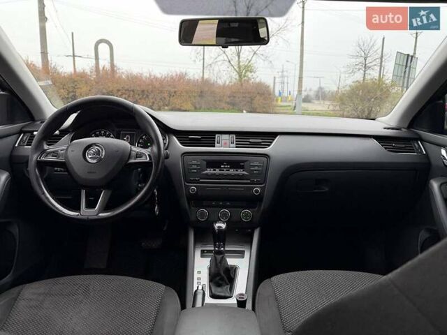 Сірий Шкода Октавія, об'ємом двигуна 1.6 л та пробігом 185 тис. км за 9800 $, фото 39 на Automoto.ua