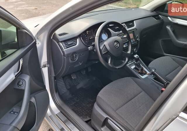 Серый Шкода Октавия, объемом двигателя 1.97 л и пробегом 264 тыс. км за 9850 $, фото 8 на Automoto.ua