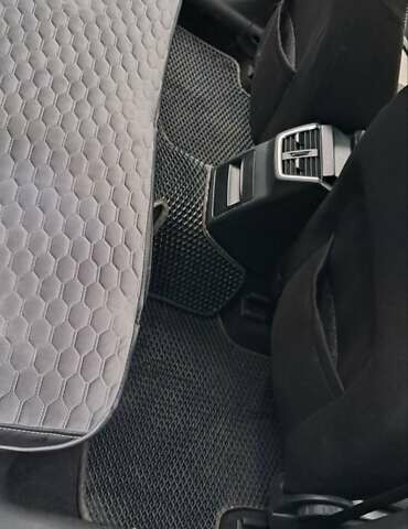 Серый Шкода Октавия, объемом двигателя 1.6 л и пробегом 407 тыс. км за 8800 $, фото 17 на Automoto.ua