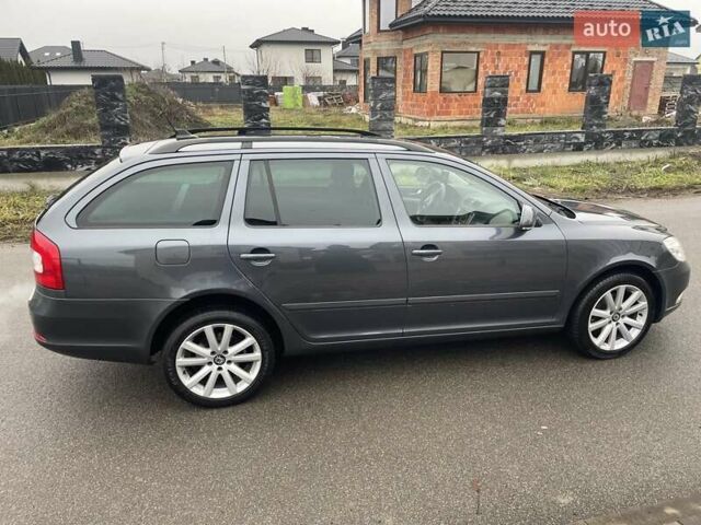 Сірий Шкода Октавія, об'ємом двигуна 2 л та пробігом 287 тис. км за 10999 $, фото 13 на Automoto.ua