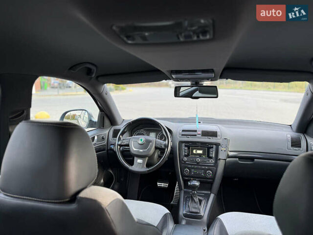 Серый Шкода Октавия, объемом двигателя 2 л и пробегом 270 тыс. км за 12000 $, фото 43 на Automoto.ua